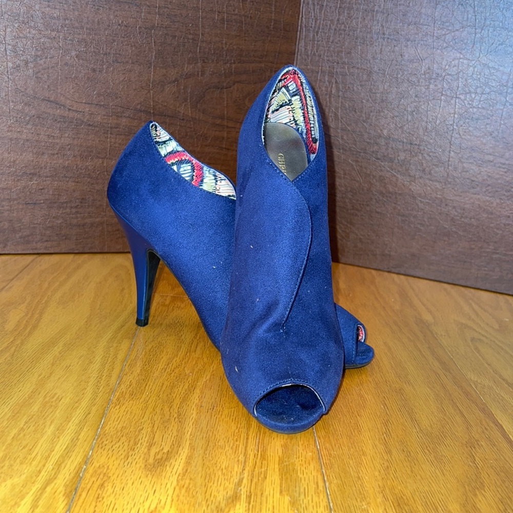 Blue heels
